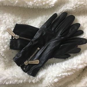 Michael Kors 🖤 Black Leather Gloves! 🍁🍂☃️❄️